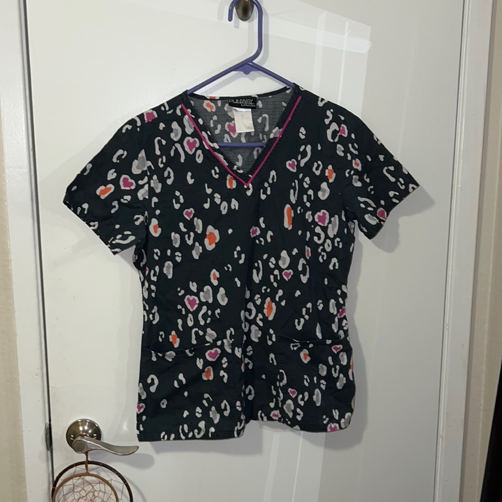 Cute leopard/cheetah scrub top